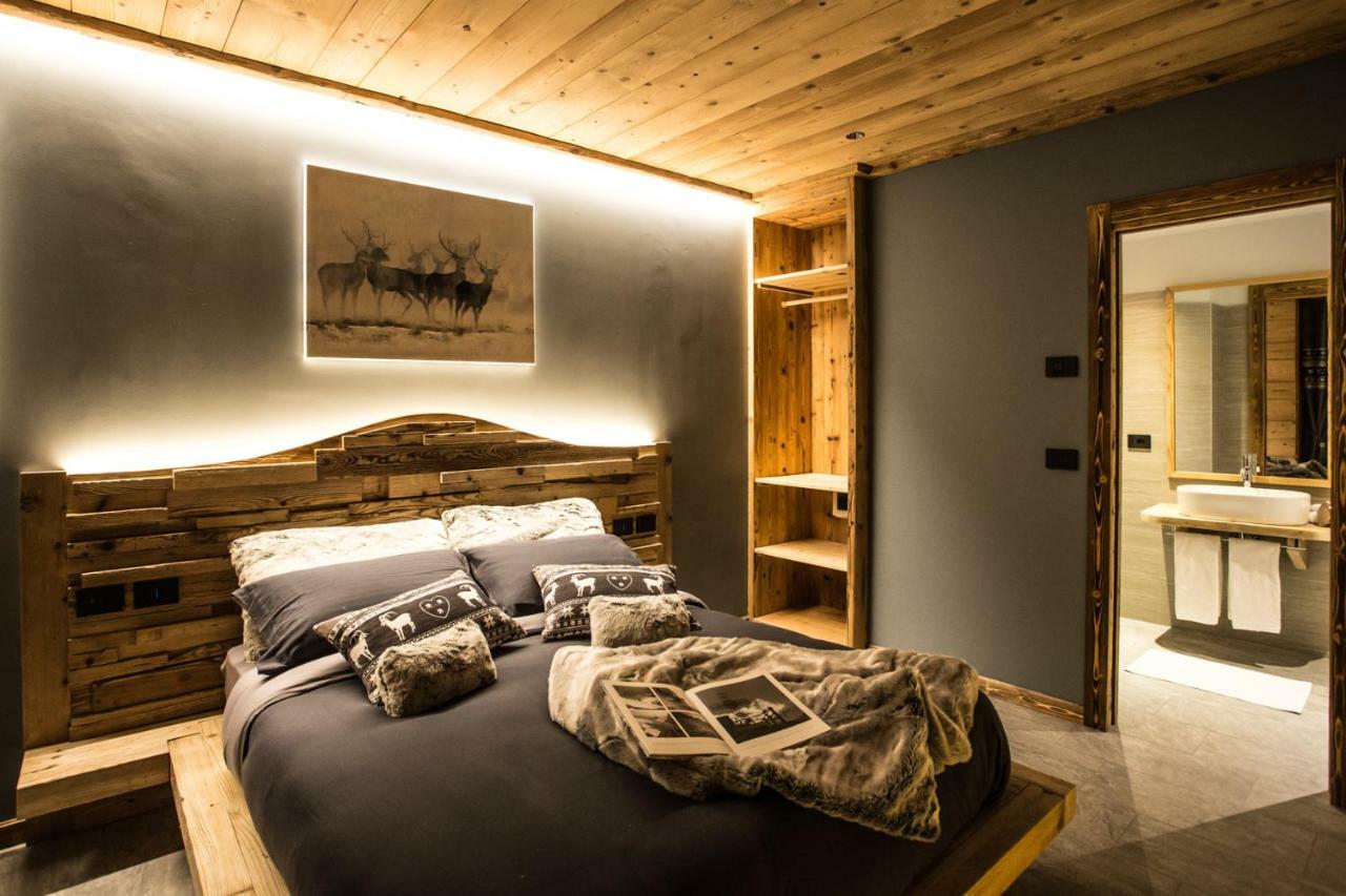 Alpine Rooms Guesthouse Breuil-Cervinia Eksteriør bilde