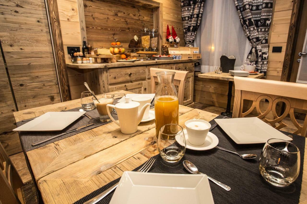 Alpine Rooms Guesthouse Breuil-Cervinia Eksteriør bilde