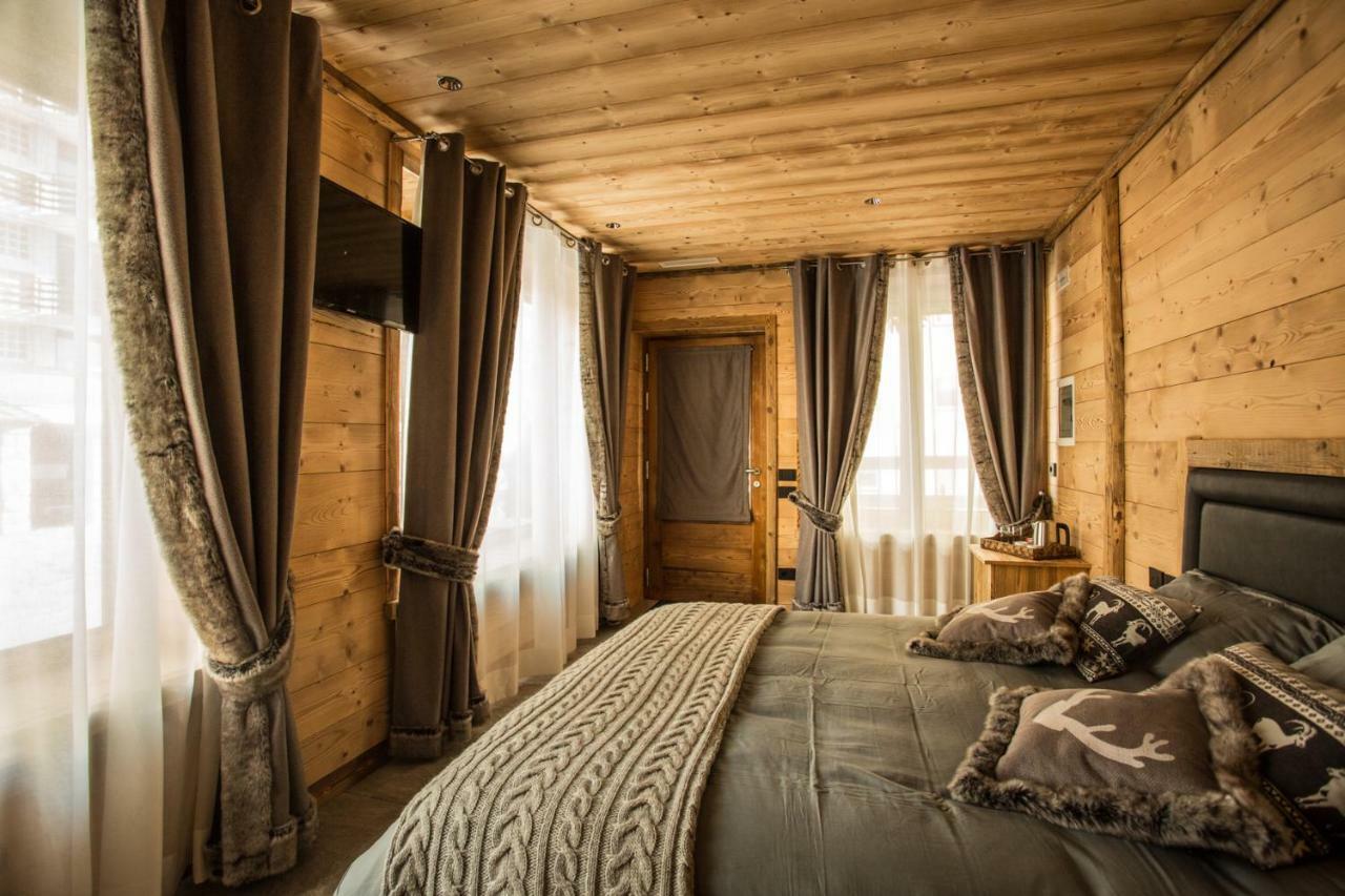 Alpine Rooms Guesthouse Breuil-Cervinia Eksteriør bilde