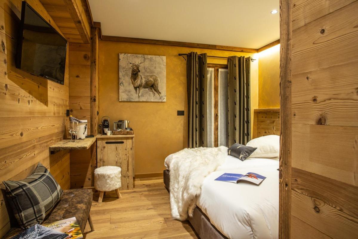 Alpine Rooms Guesthouse Breuil-Cervinia Eksteriør bilde