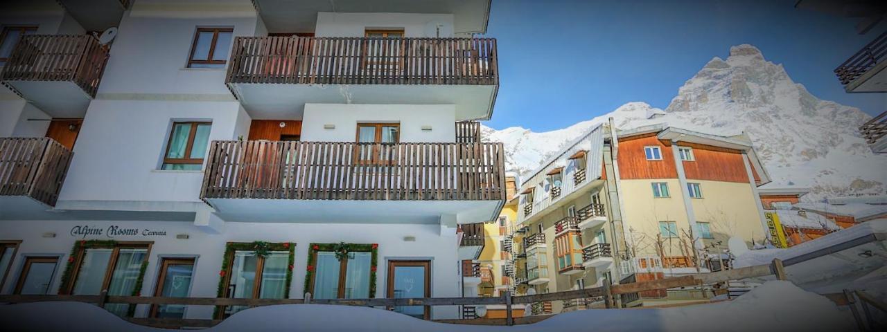 Alpine Rooms Guesthouse Breuil-Cervinia Eksteriør bilde